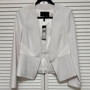 BCBGMaxAzria Women's Elegant white Blazer sz S small